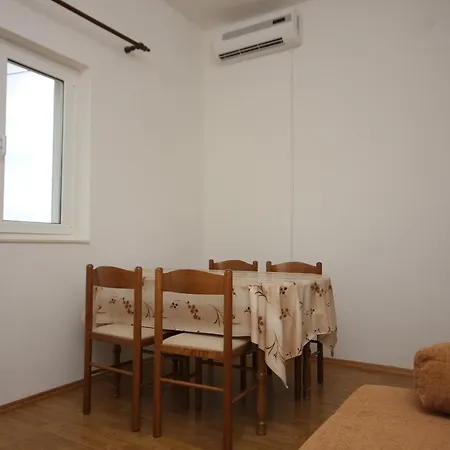 شقة With Parking Space Preko, Ugljan - 8417 *