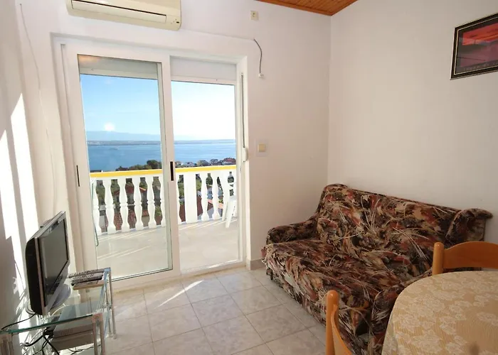 With Parking Space Preko, Ugljan - 8417