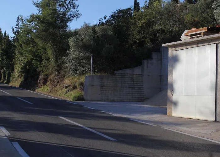 With Parking Space Preko, Ugljan - 8417 *