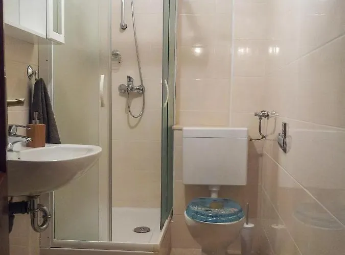 With Parking Space Preko, Ugljan - 8417 Apartmán *